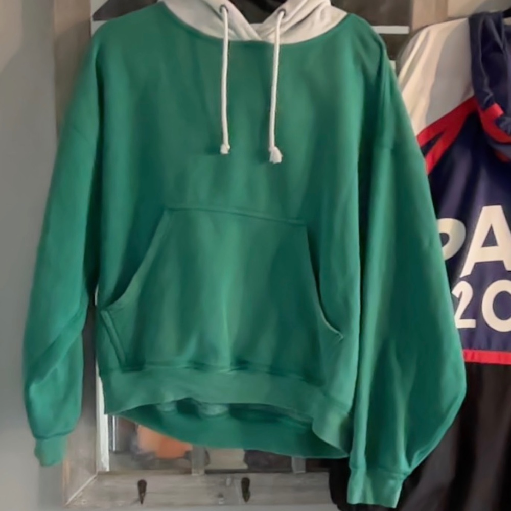 FP MOVEMENT FINAL CALL COLOR BLOCK HOODIE IN GREEN GLOW - Picture 6 of 10